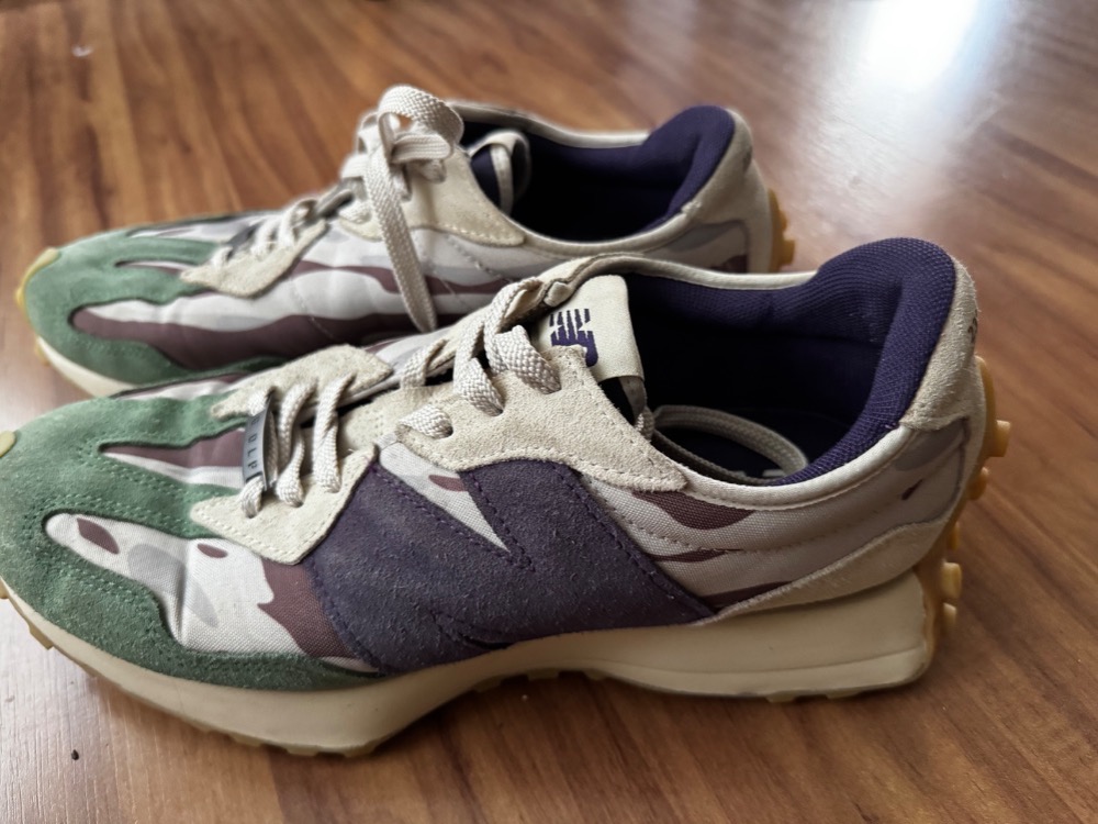 Guadalupe x New Balance 327 Sabará