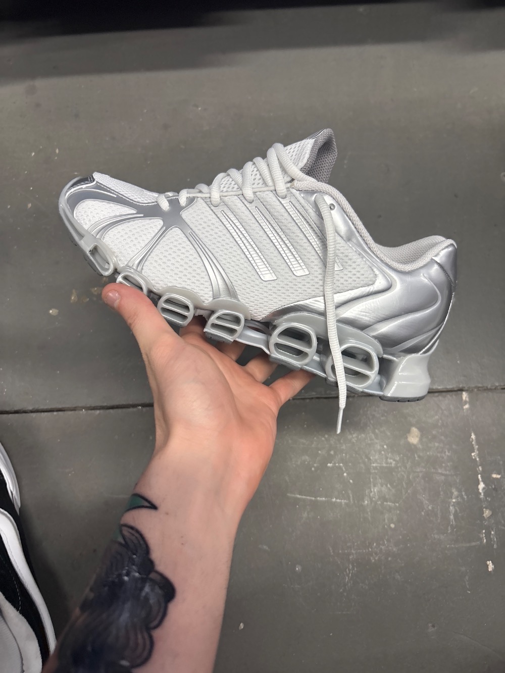 adidas Mega Ghostride Cloud White Silver Metallic Matte Silver