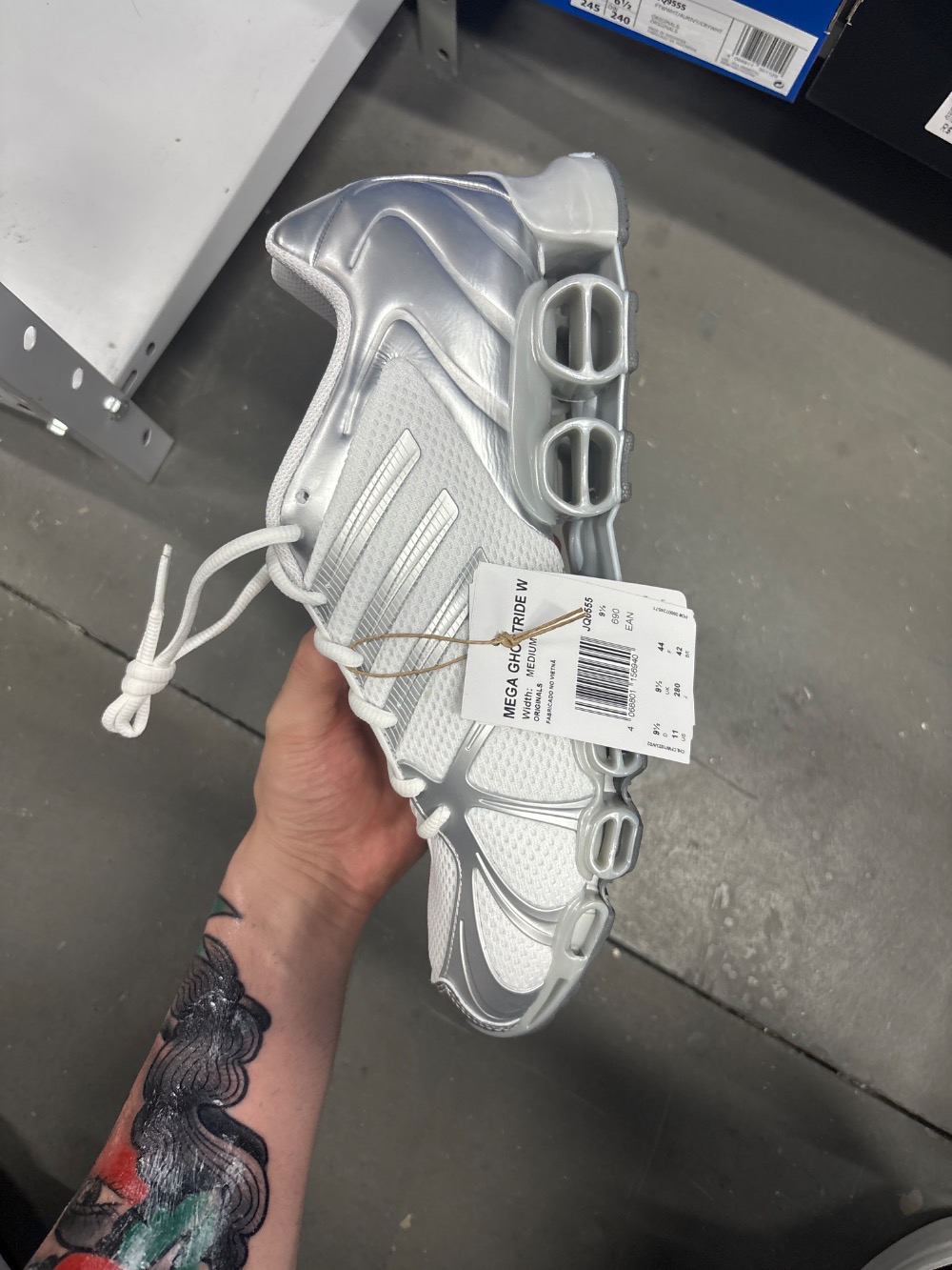 adidas Mega Ghostride Cloud White Silver Metallic Matte Silver