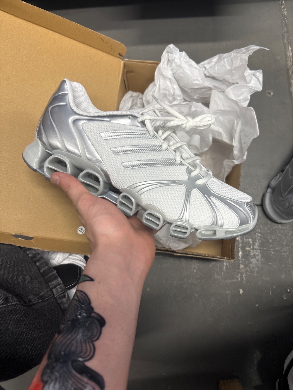 adidas Mega Ghostride Cloud White Silver Metallic Matte Silver