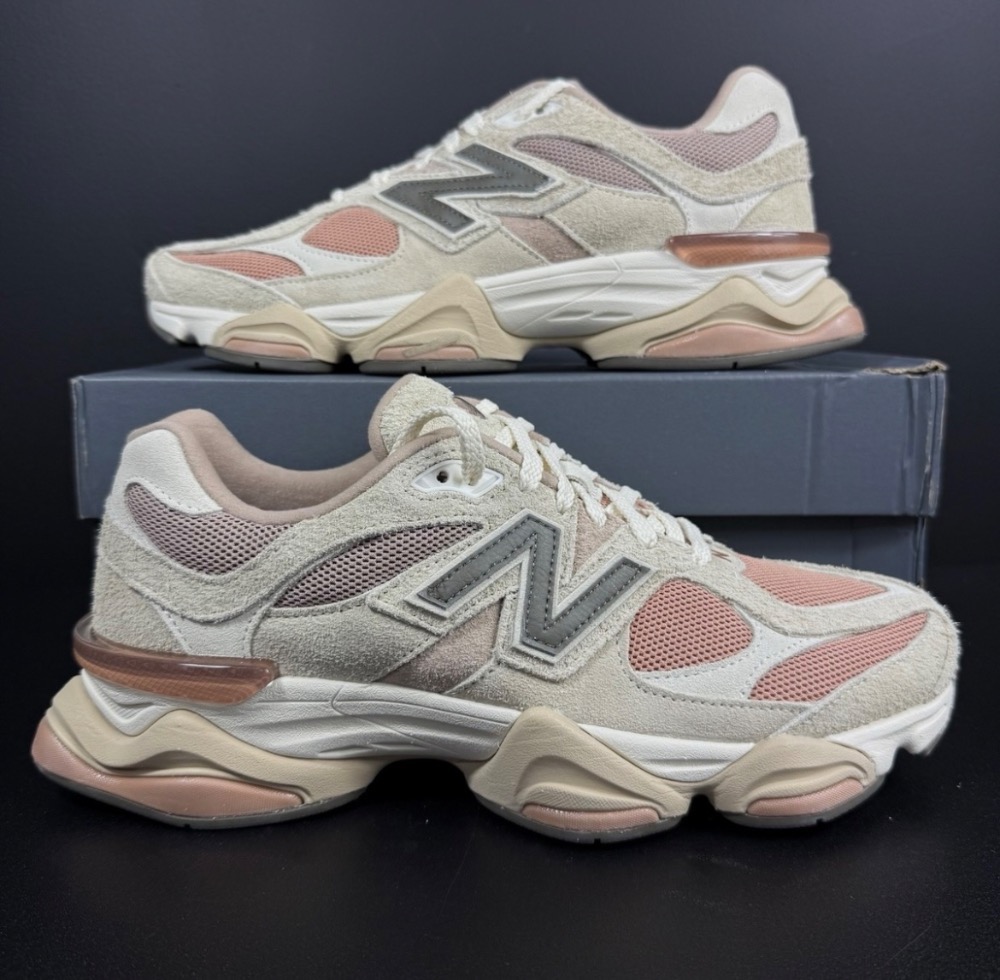 New Balance 9060 Flat Taupe Light Sparrow Foot Locker Exclusive — 46, Novo