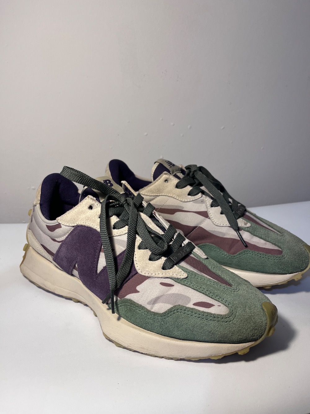 Guadalupe x New Balance 327 Sabará