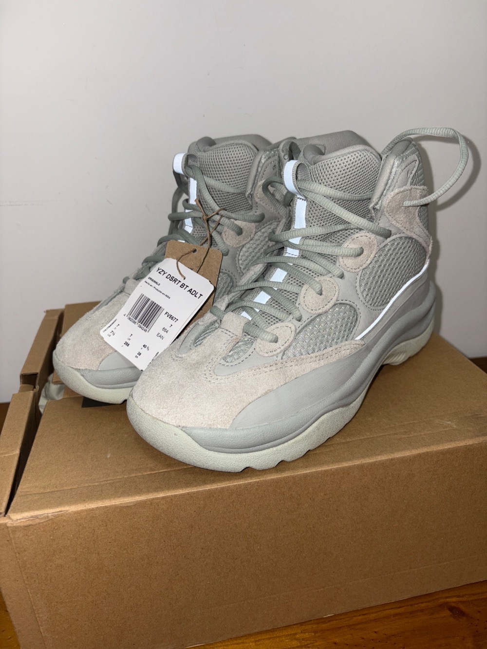 Yeezy Desert Boot Salt