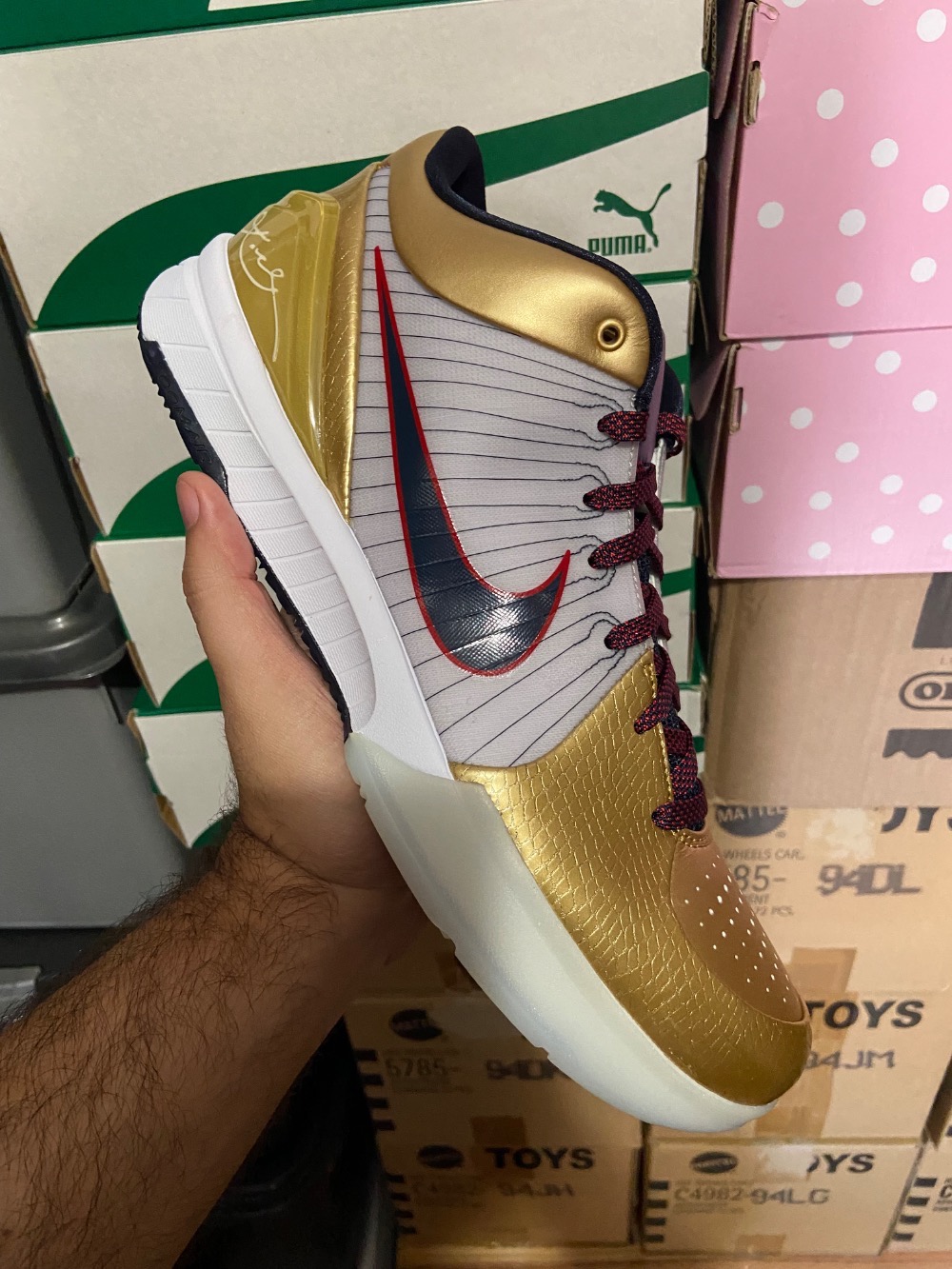 Nike Kobe 4 Protro Gold Medal