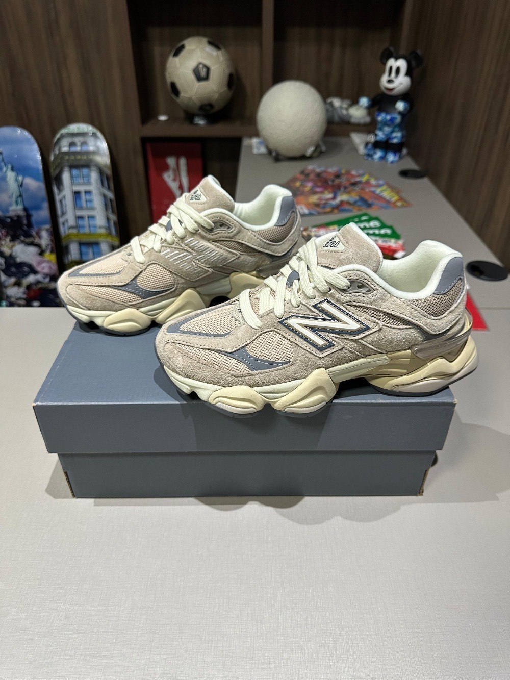 New Balance 9060 Driftwood Castlerock — 37, Novo