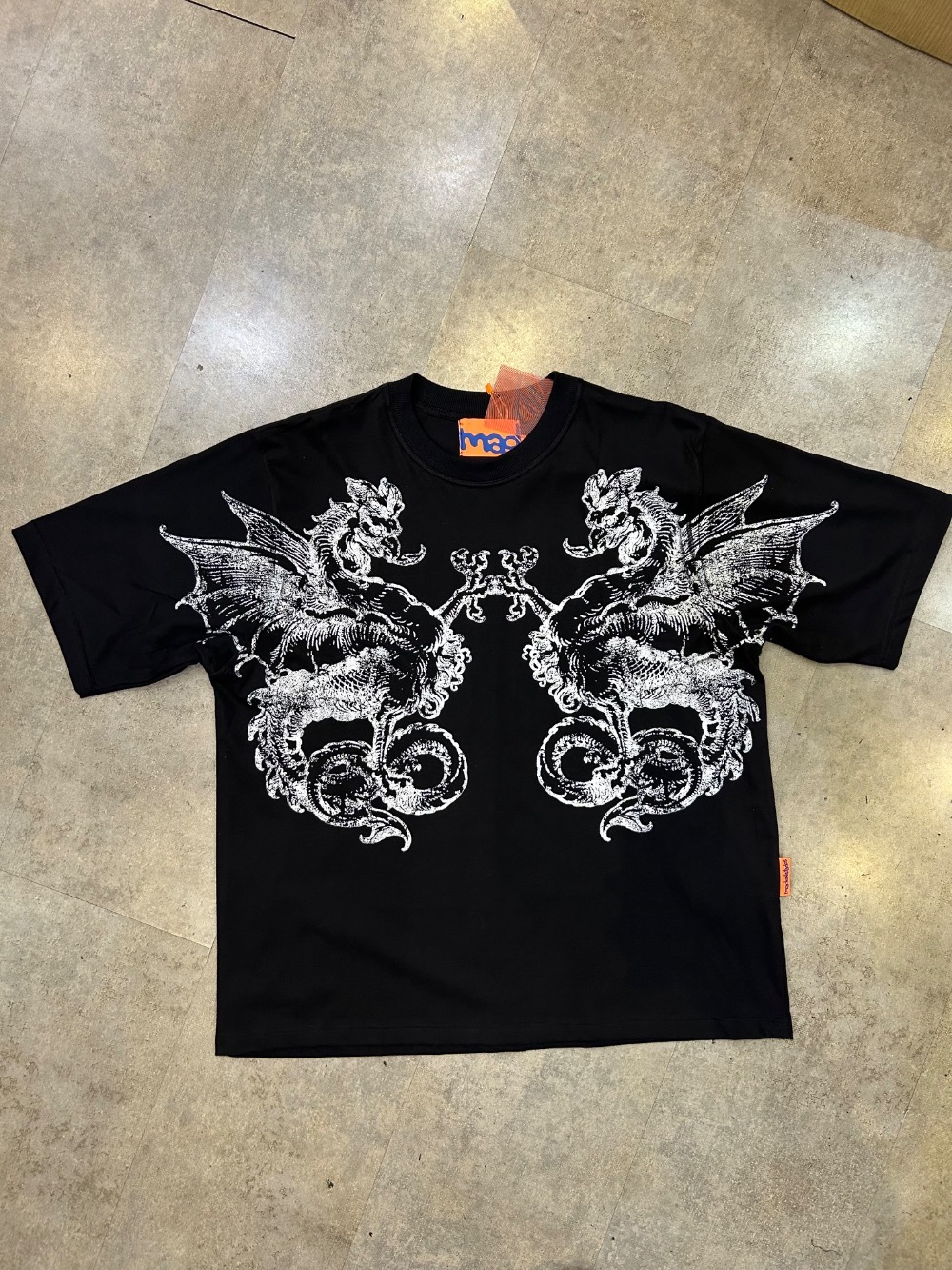 Camiseta Mad enlatados