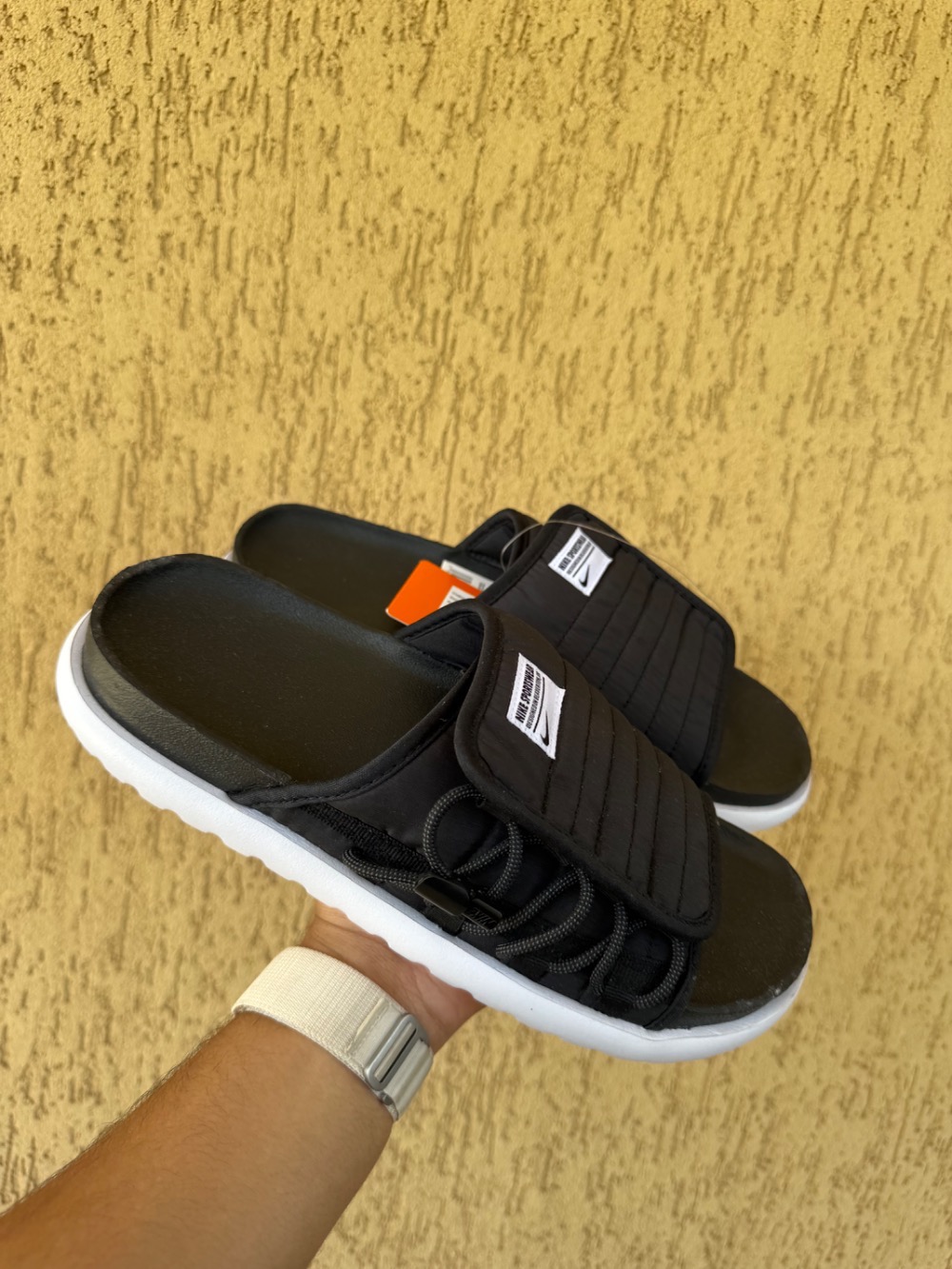 Nike Asuna 2 Black