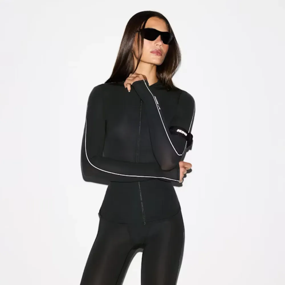 SKIMS x Nike Moletom Zip Up Obsidian - Droper