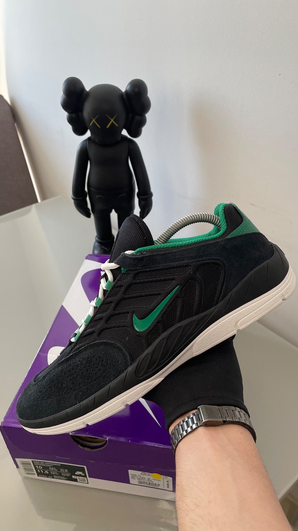 Nike SB Vertebrae Black Summit White Malachite