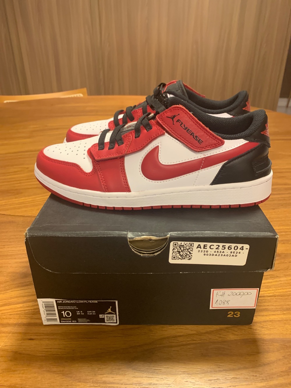 Air Jordan 1 Low FlyEase - Droper