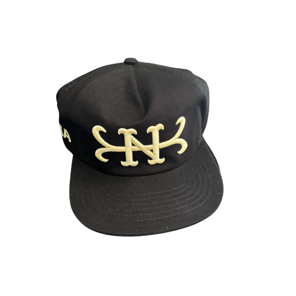 Imagem Boné oMA Studios Queens Black Cream
