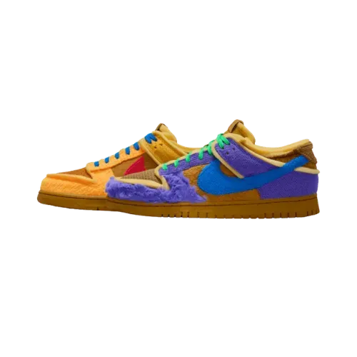 Cactus Plant Flea Market x Travis Scott x Nike movimentam 2026