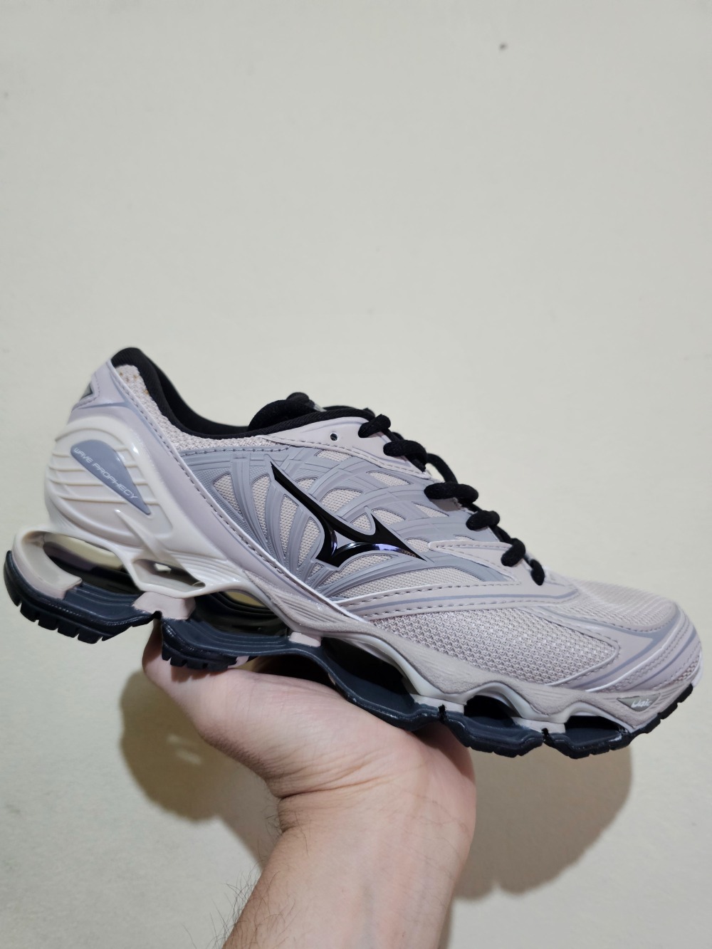 Mizuno Wave Prophecy LS Grey Silver