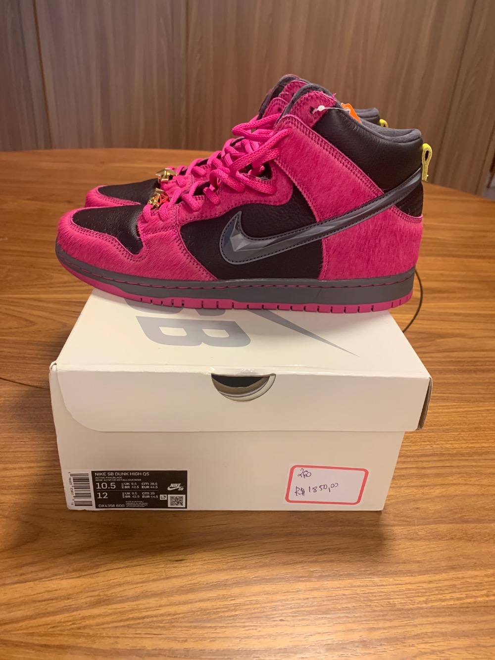 Nike SB Dunk High Run the Jewels Active Pink and Black — 42.5, Novo