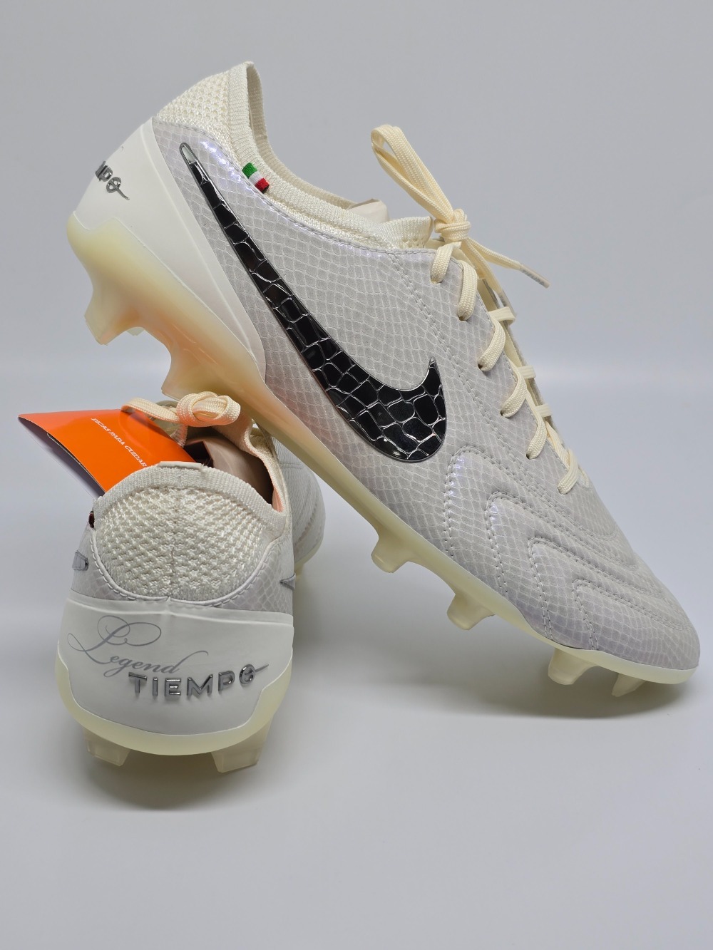 Nike Chuteira Tiempo Legend 10 Elite SE Campo White