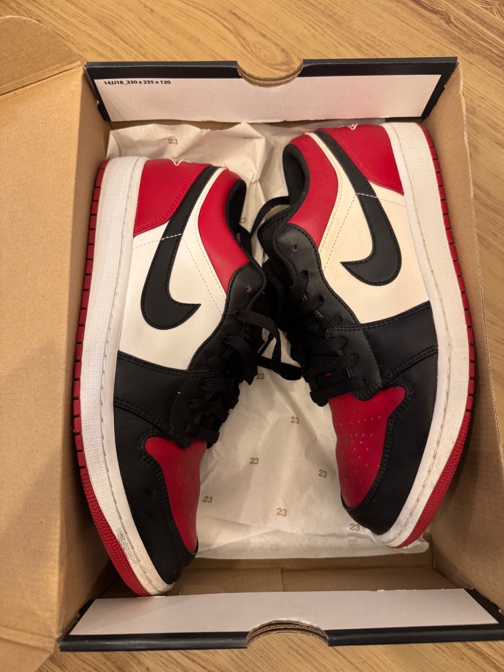 Air Jordan 1 Low Bred Toe Gym Red — 43, Usado