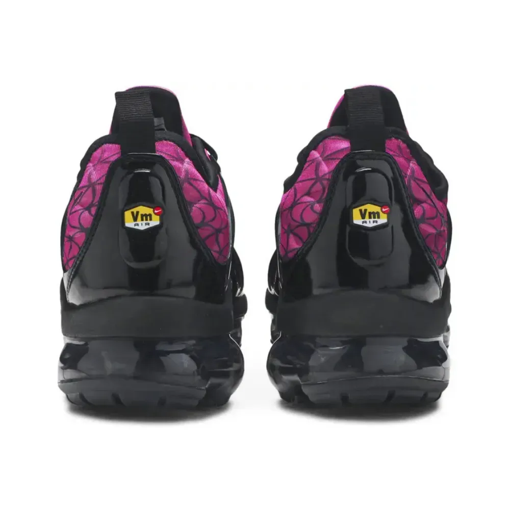 Nike Air VaporMax Plus Geometric Active Fuchsia Black - Droper