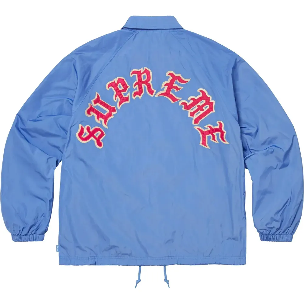 Jaqueta Supreme Old English Arc Coaches Light Blue FW25-W11 - Droper