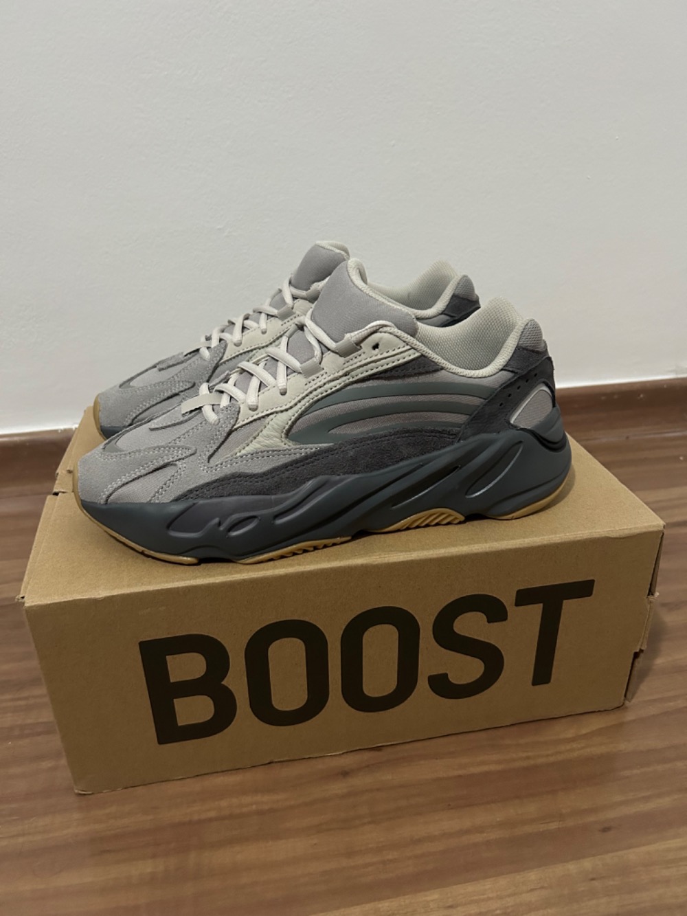 Yeezy 700 V2 Tephra