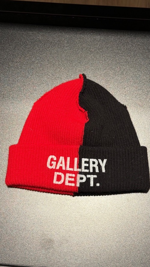 Touca Gallery Dept. Topanga Black Red — Único, Novo