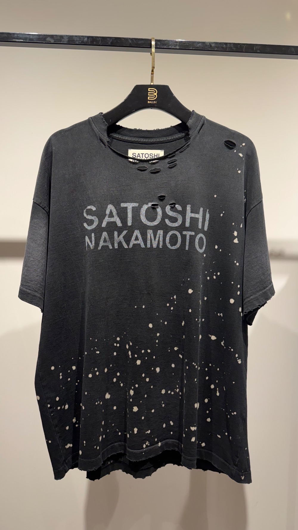 Camiseta Satoshi Nakamoto Destroyed Luke Black
