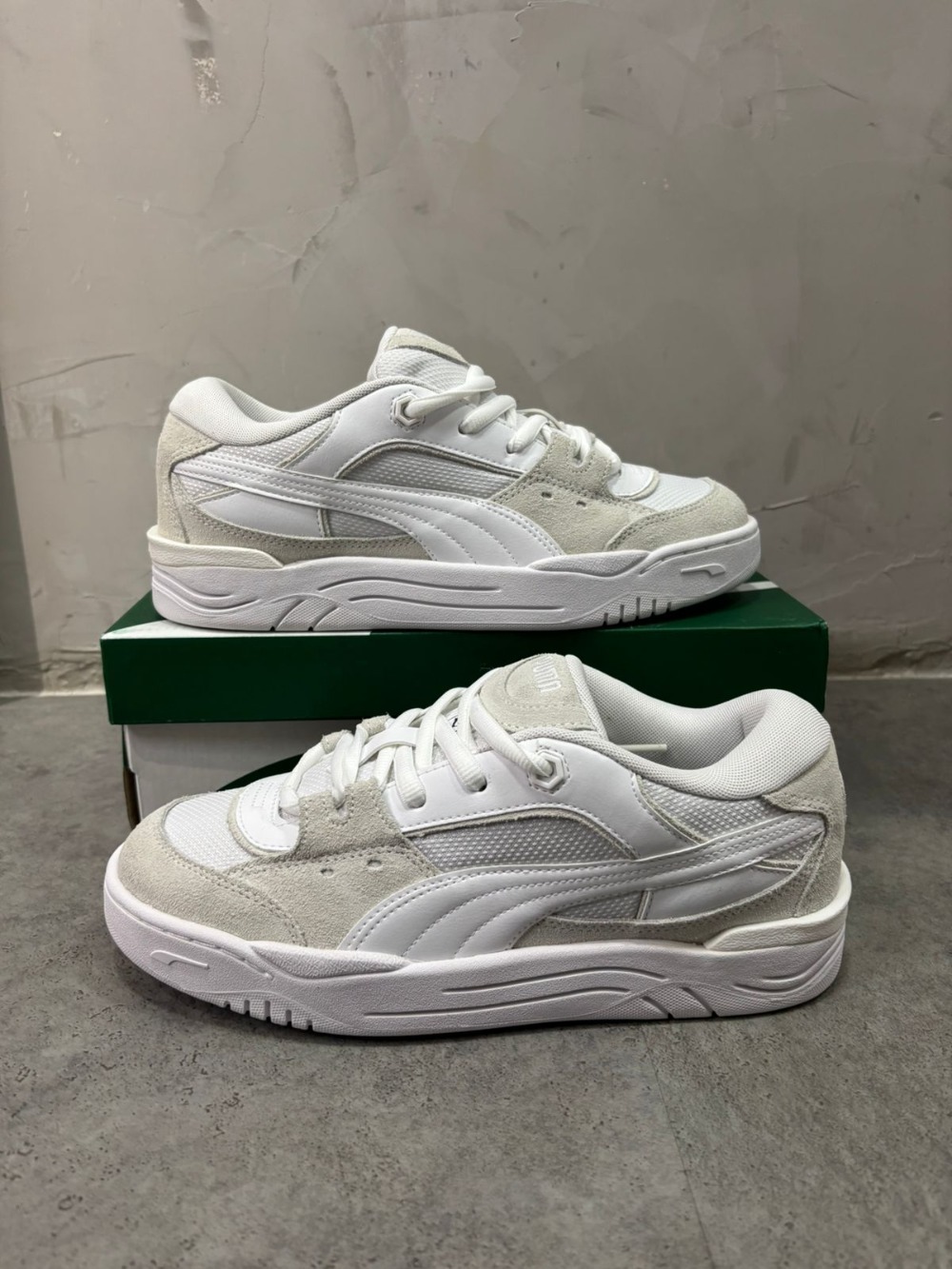 Puma-180 White