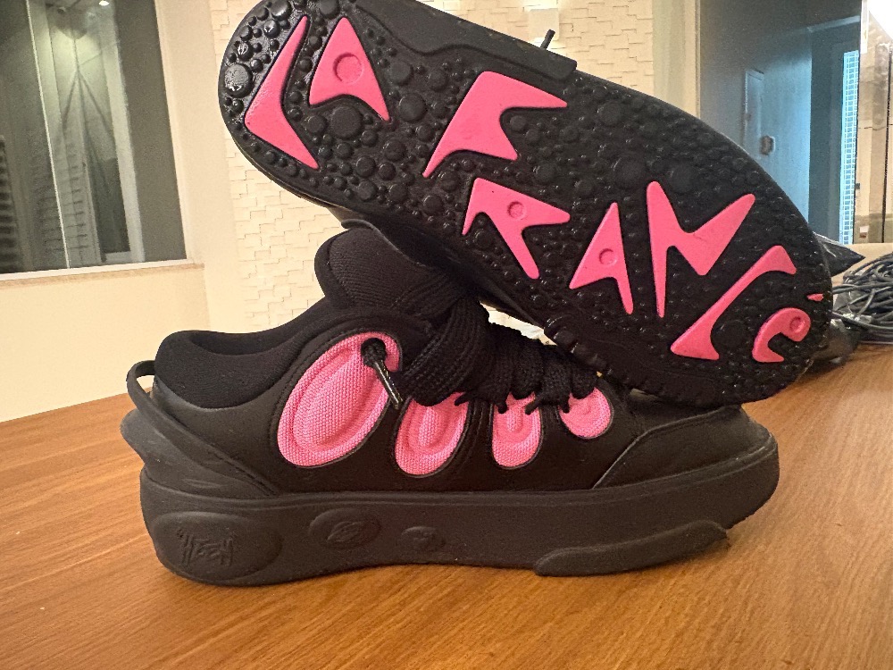 Lamelo Ball x Puma Lafrancé Moment Black-Glowing Pink
