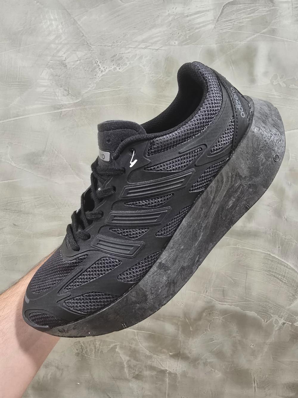 adidas Adizero Aruku Core Black Carbon Iron Metallic