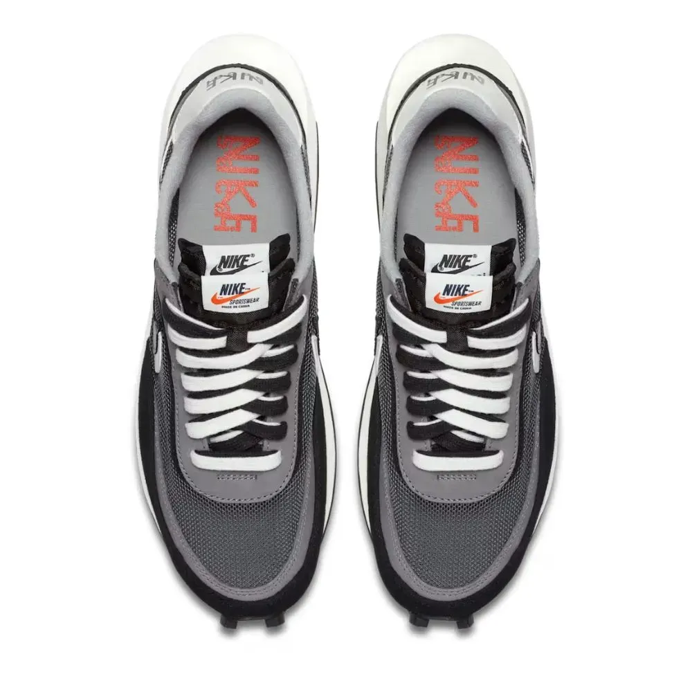 Sacai x Nike LD Waffle Black - Droper