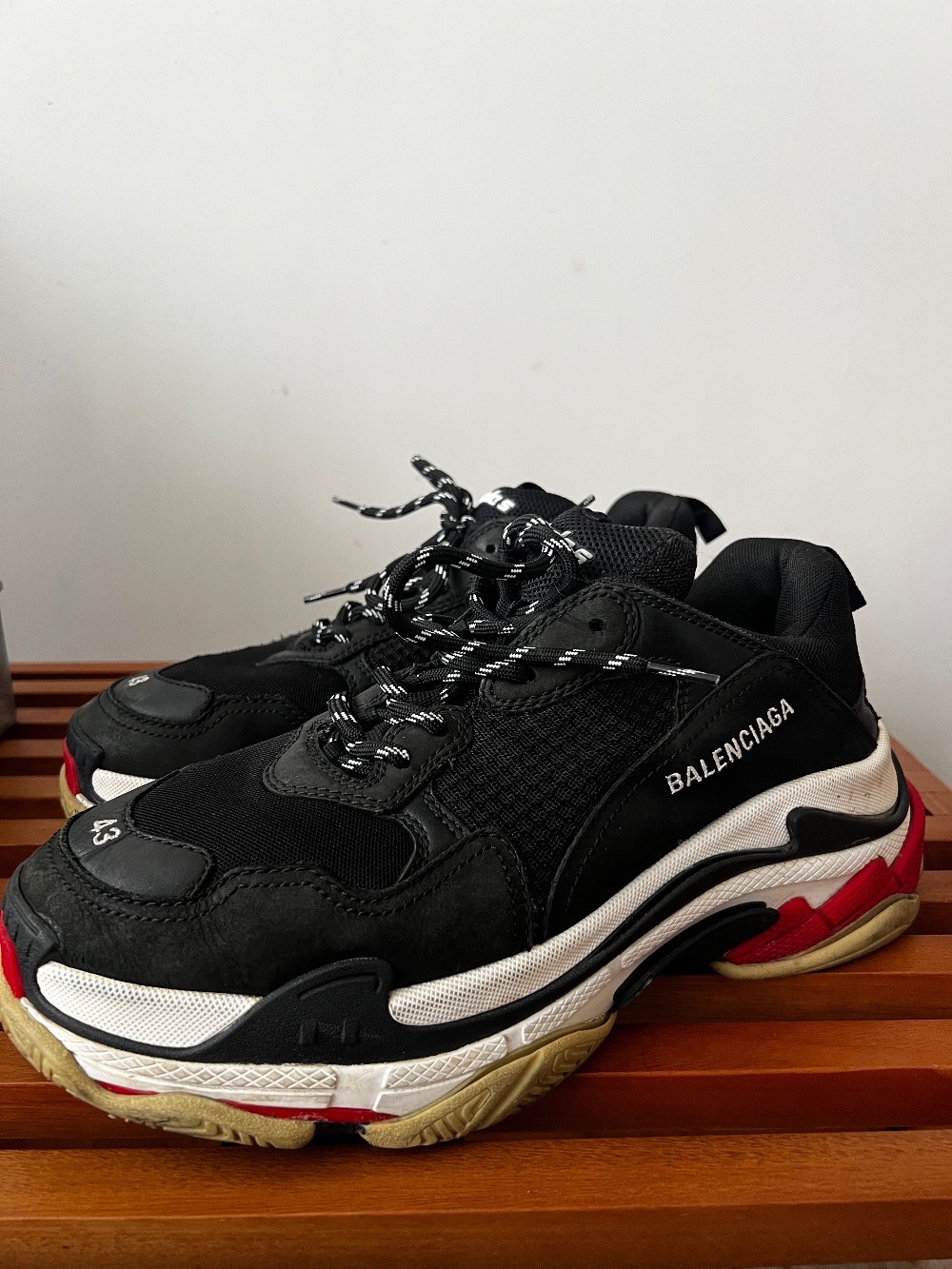 Balenciaga Triple S Black