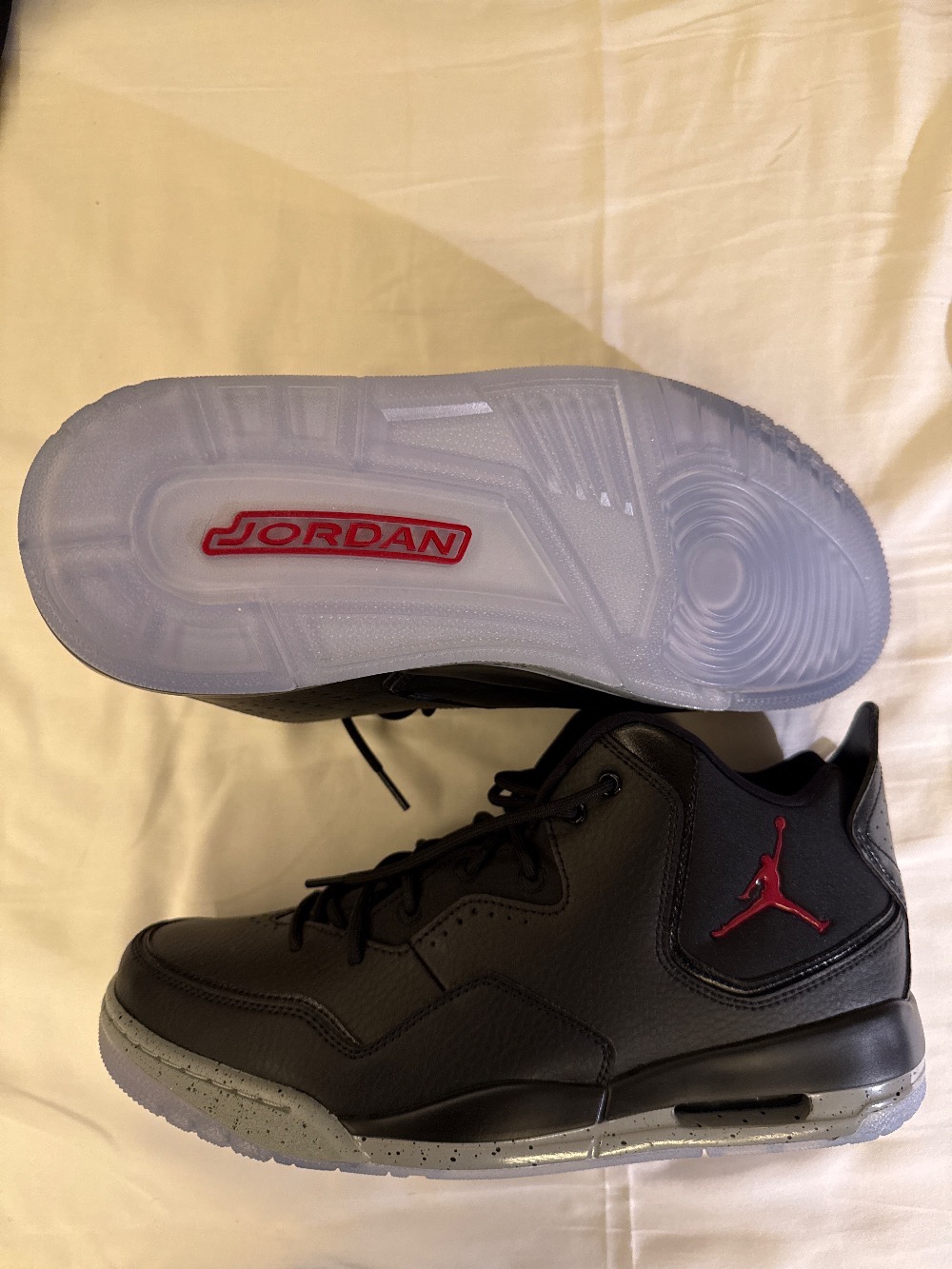 Air Jordan Courtside 23 White Black