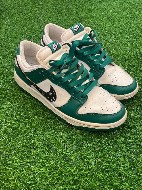 Nike Dunk Low SE Lottery — 40.5, Usado