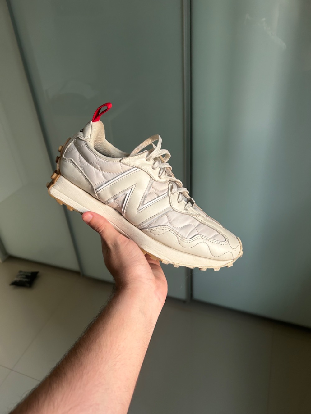 New Balance 327 The Pacer