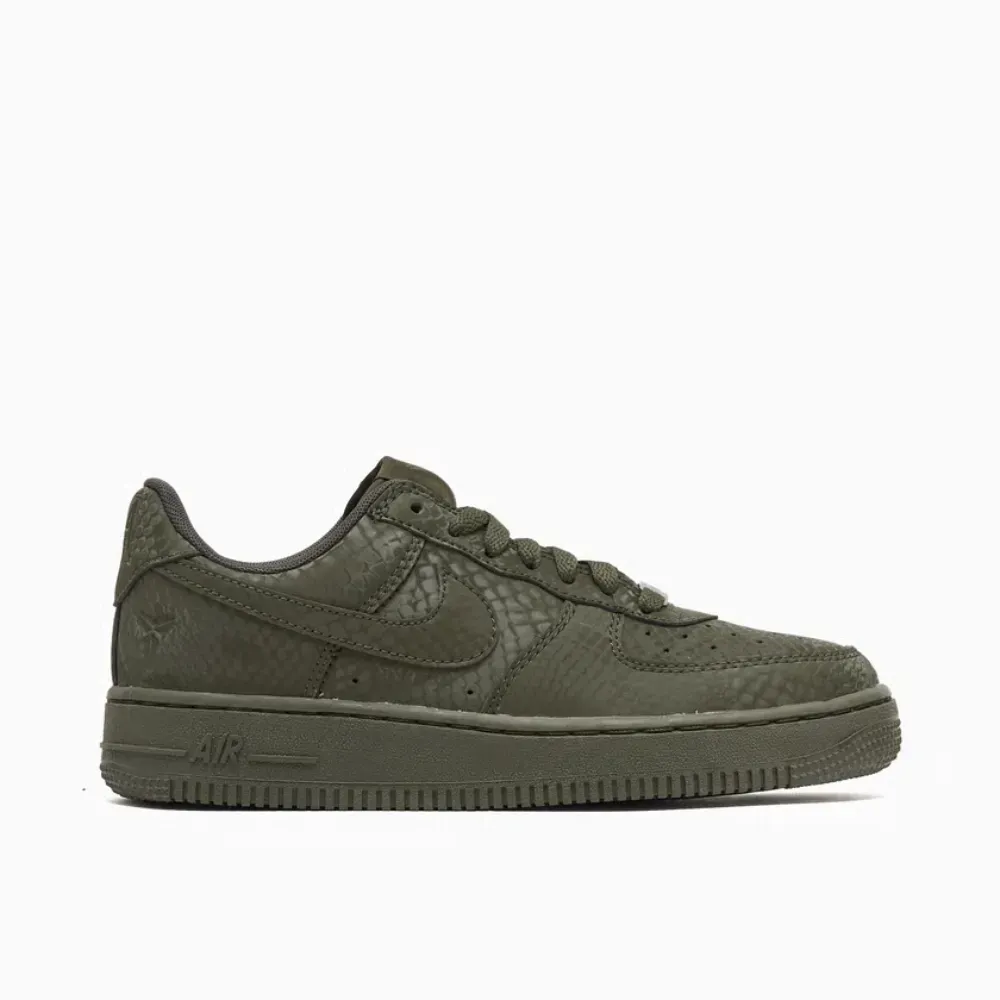 Imagem Kobe Bryant x Nike Air Force 1 Low Cargo Khaki