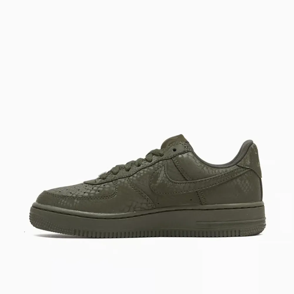 Imagem Kobe Bryant x Nike Air Force 1 Low Cargo Khaki