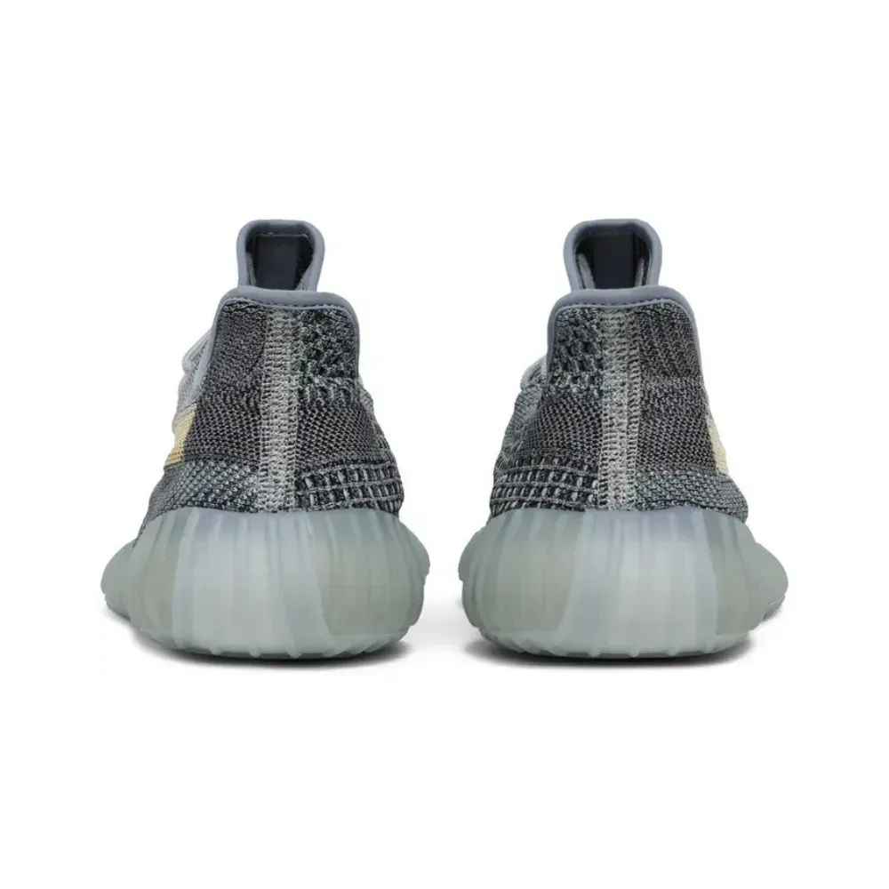 Imagem Yeezy Boost 350 v2 Ash Blue