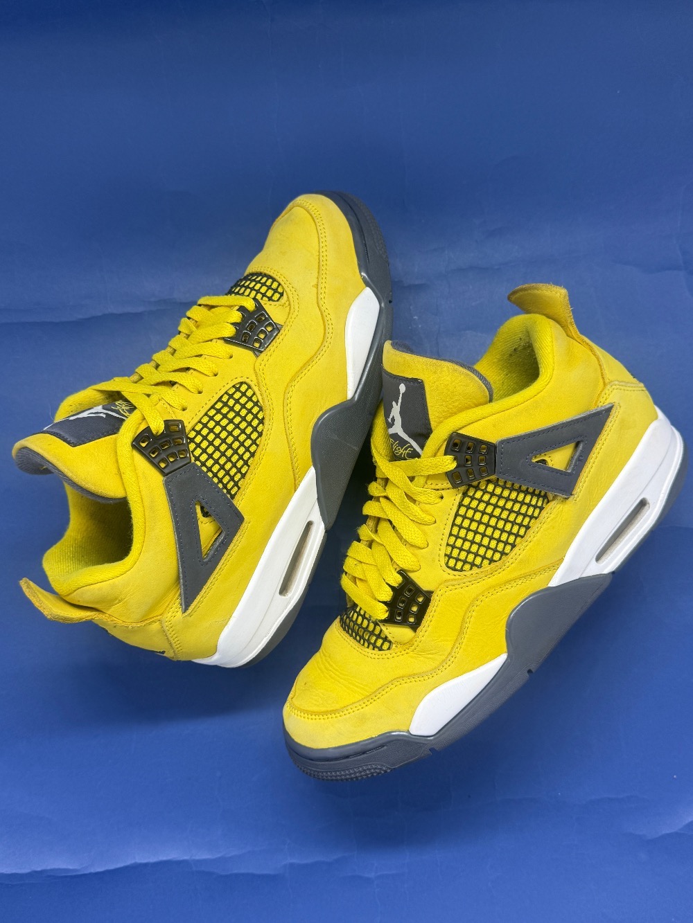 Air Jordan 4 Lightning — 39, Usado