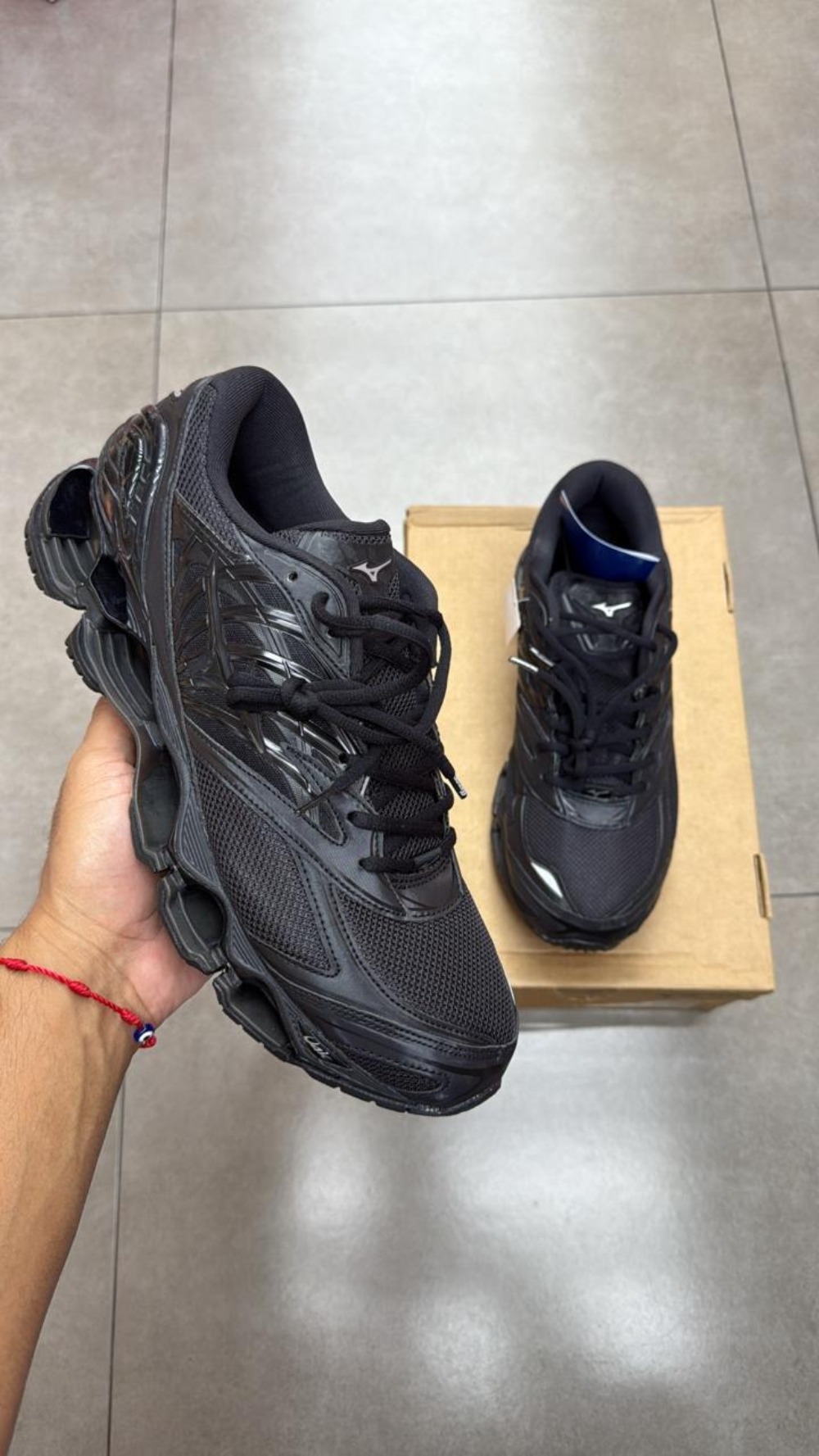 Mizuno Wave Prophecy LS Black