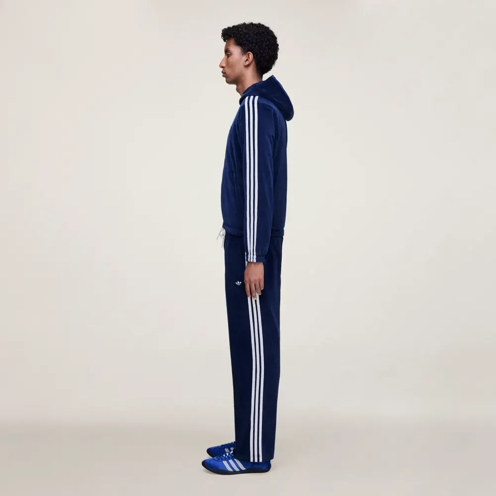 Wales Bonner x adidas Calça Velour TP Collegiate Navy - Droper