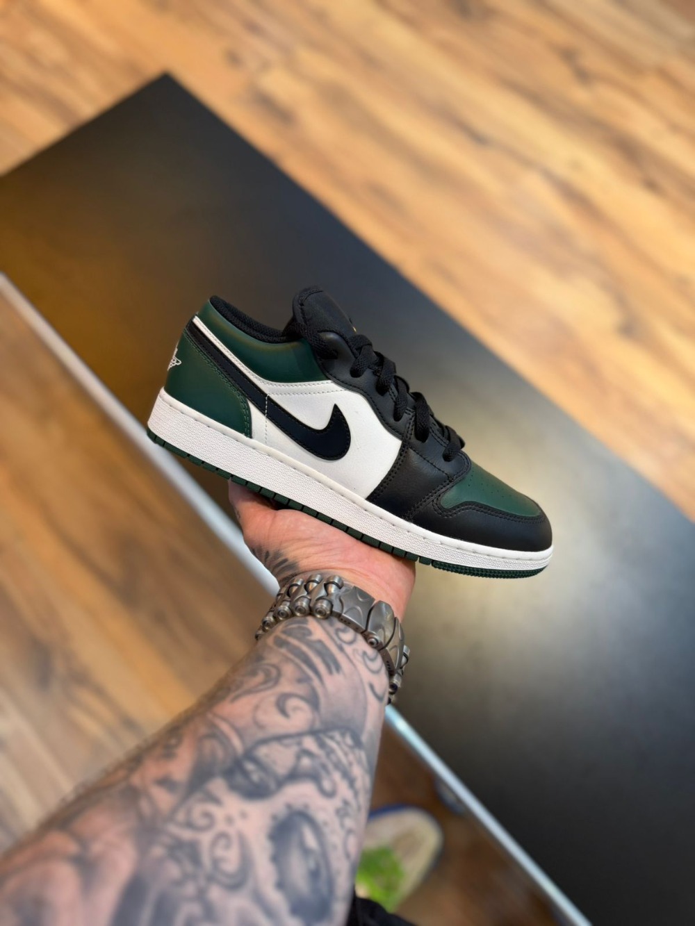 Air Jordan 1 Low GS Green Toe — 38, Novo