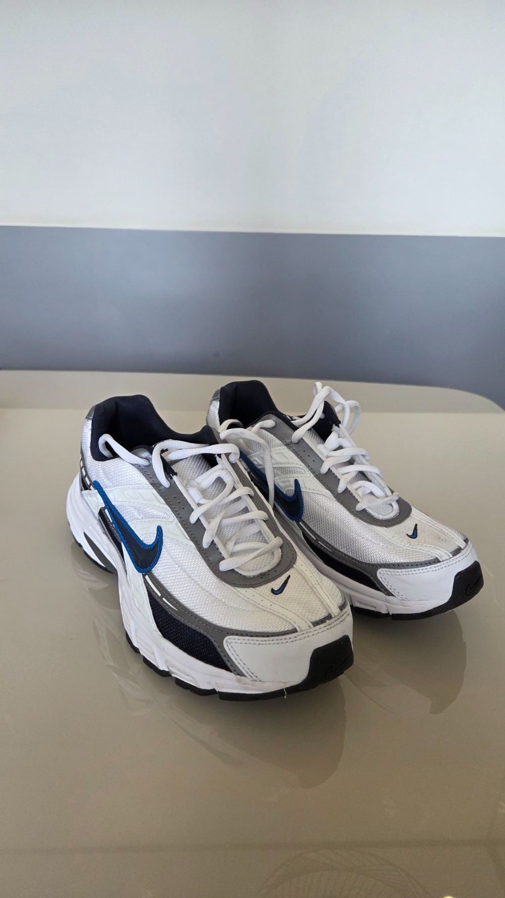 Nike Initiator White Obsidian Metallic Cool Grey