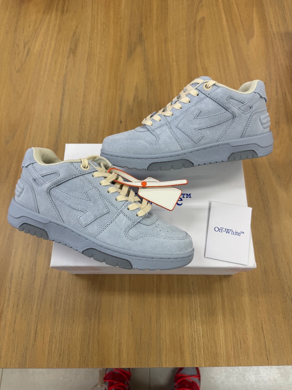 Off-White Out Of Office Suede Light Blue — 39, Novo