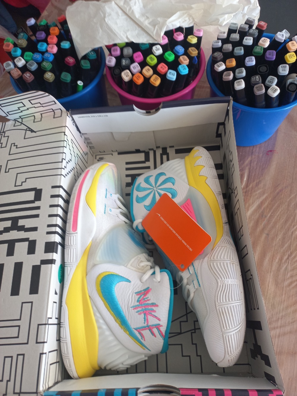 Nike Kyrie 6 90s