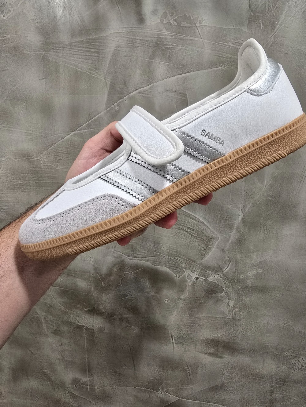 adidas Samba Jane Cloud White Silver Metallic Gum — 34 / 36 / 37 / 38 / 39, Novo