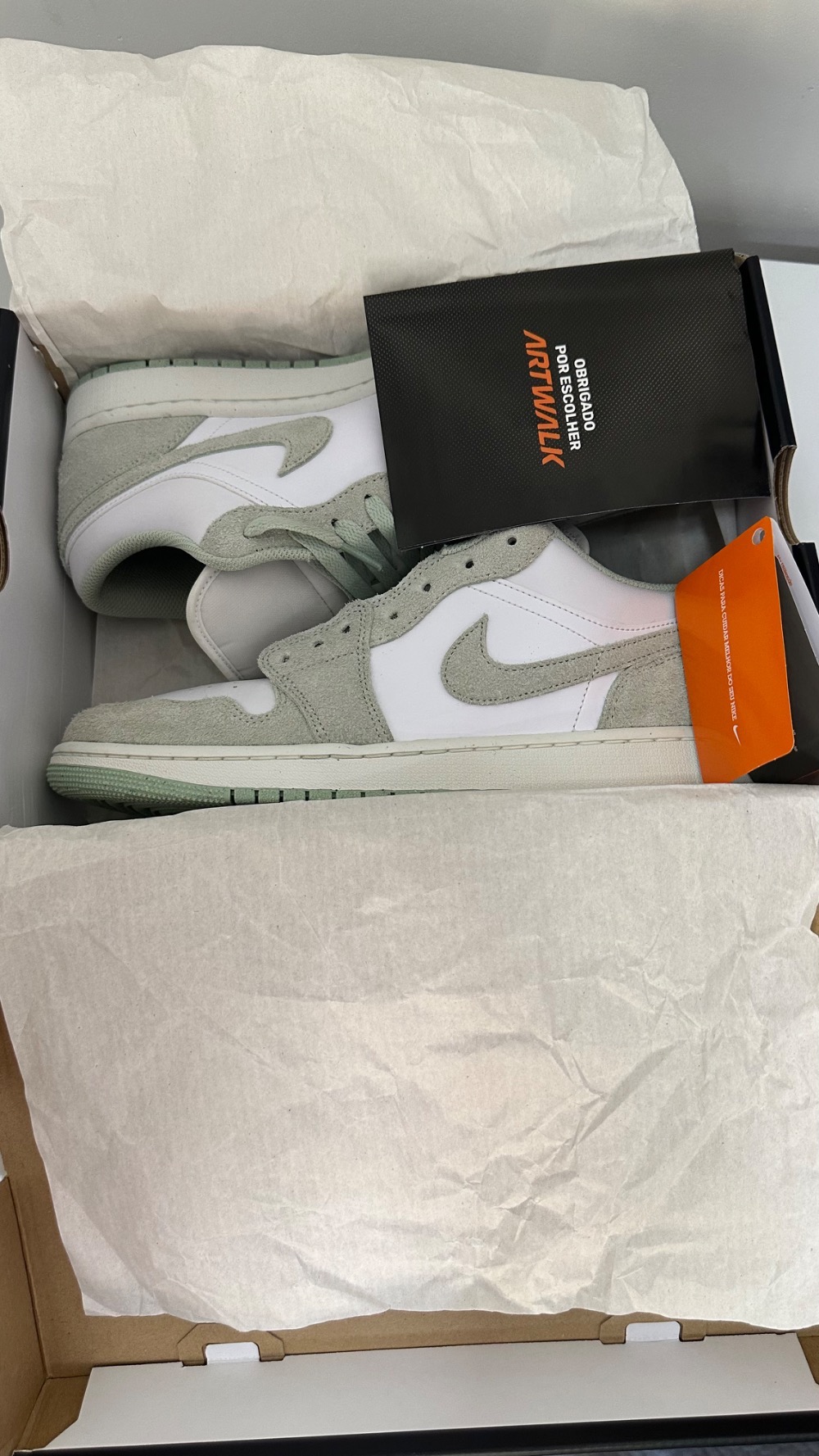 Air Jordan 1 Low SE Seafoam — 42, Usado