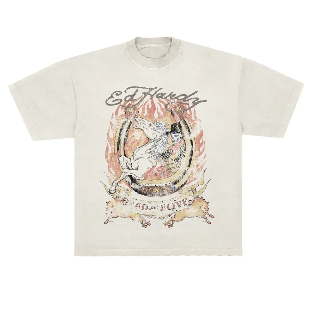 Matuê x Ed Hardy Camiseta Horse Off White - Droper