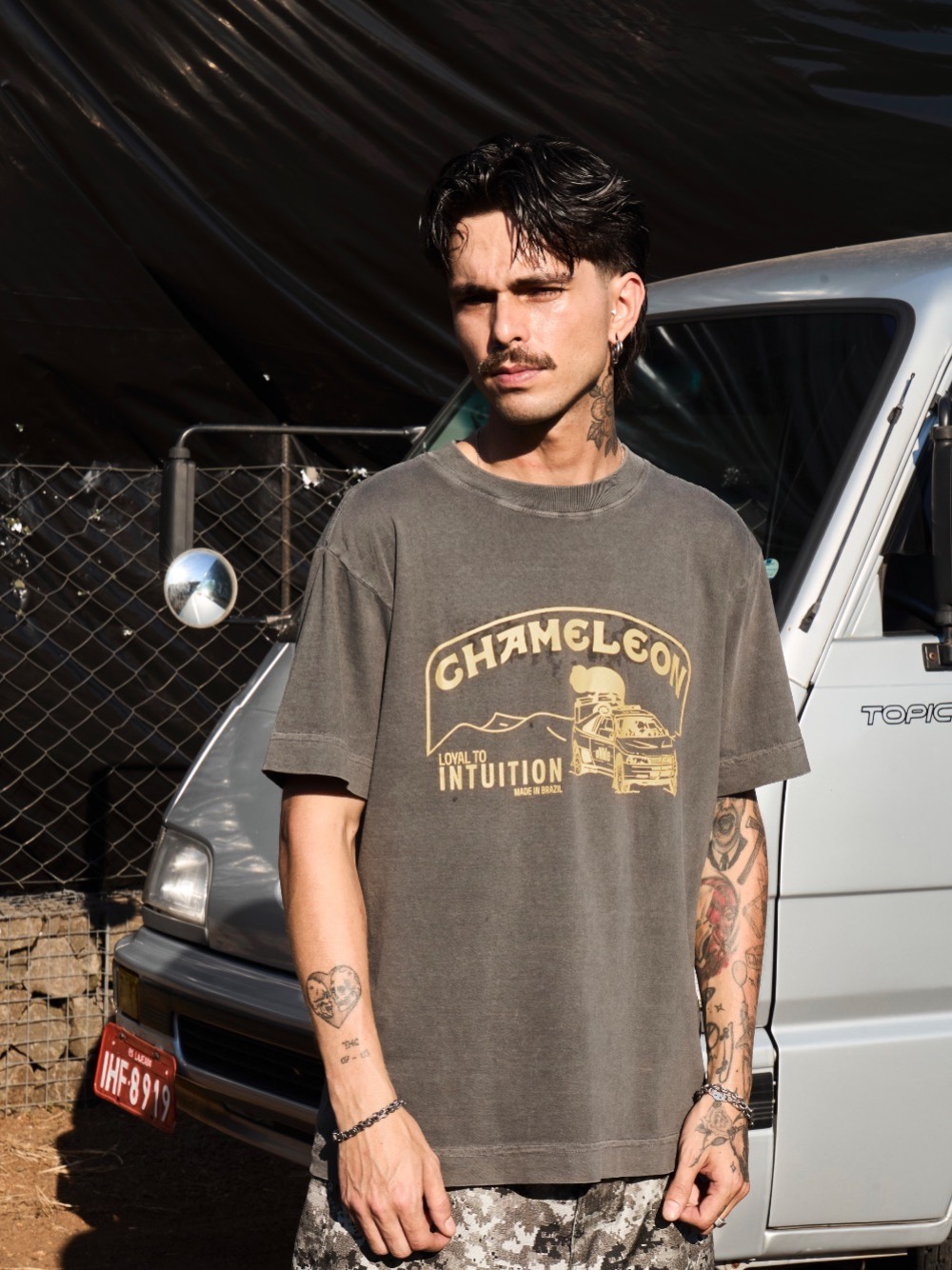 Camiseta Chameleon Cigars On Me