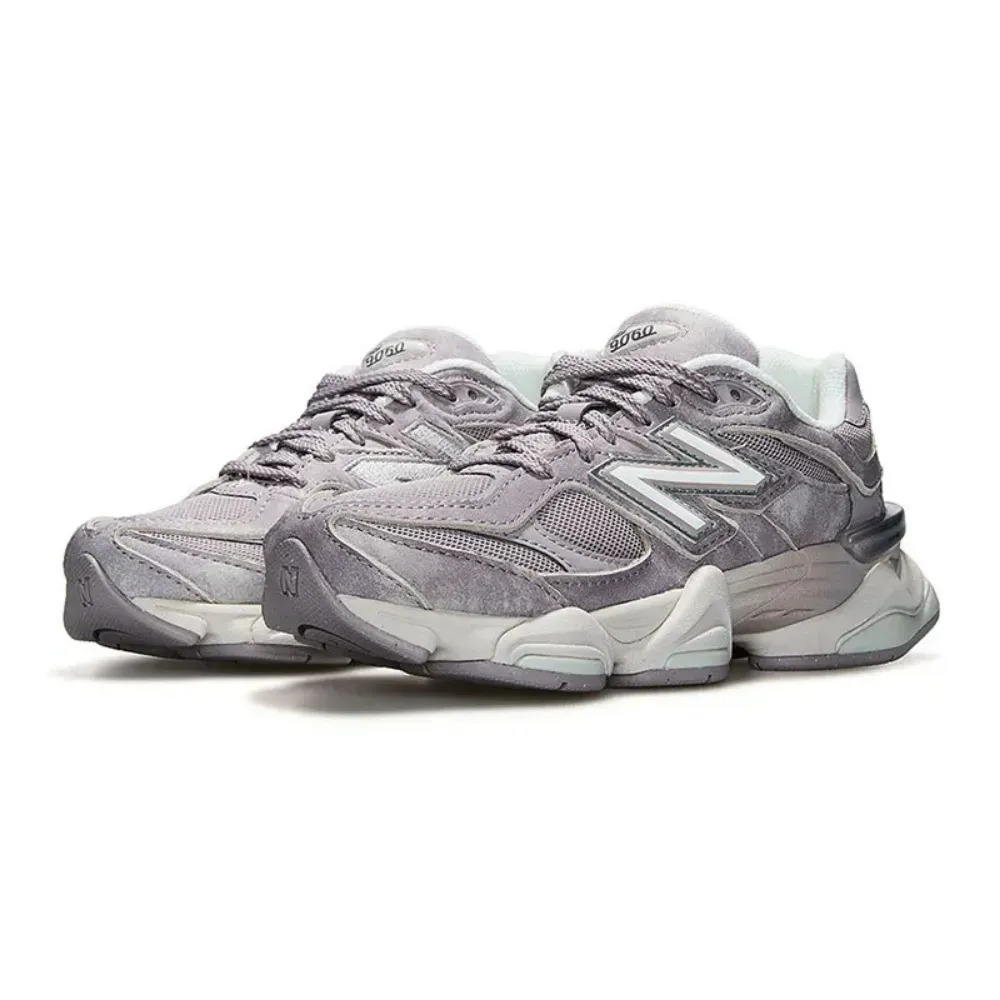 New Balance 9060 Truffle Salt — 42, Novo