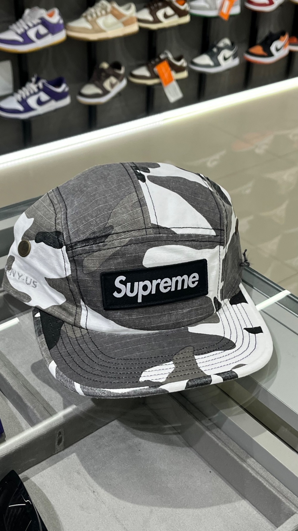 Boné Supreme Military Camp Snow Camo FW25-W18 — Único, Novo