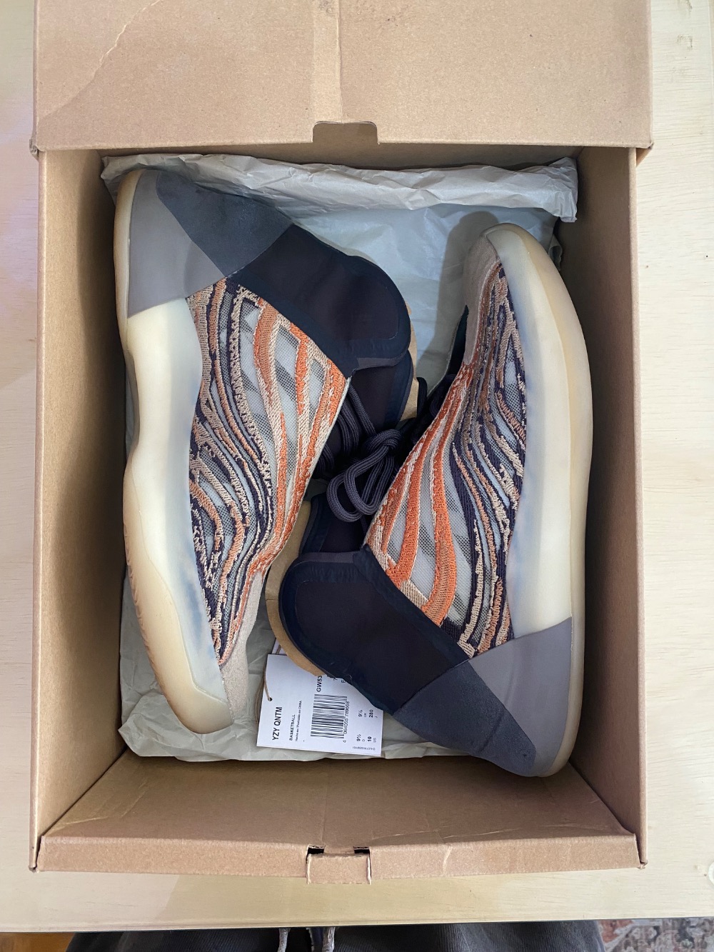 Yeezy QNTM Flash Orange